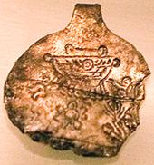 Urartian Locket 05.jpg